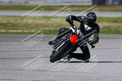 media/Jan-21-2023-Fastrack Riders (Sat) [[fcf3f88a30]]/Level 3/Session 4 Turn 6-Mountian Shot/